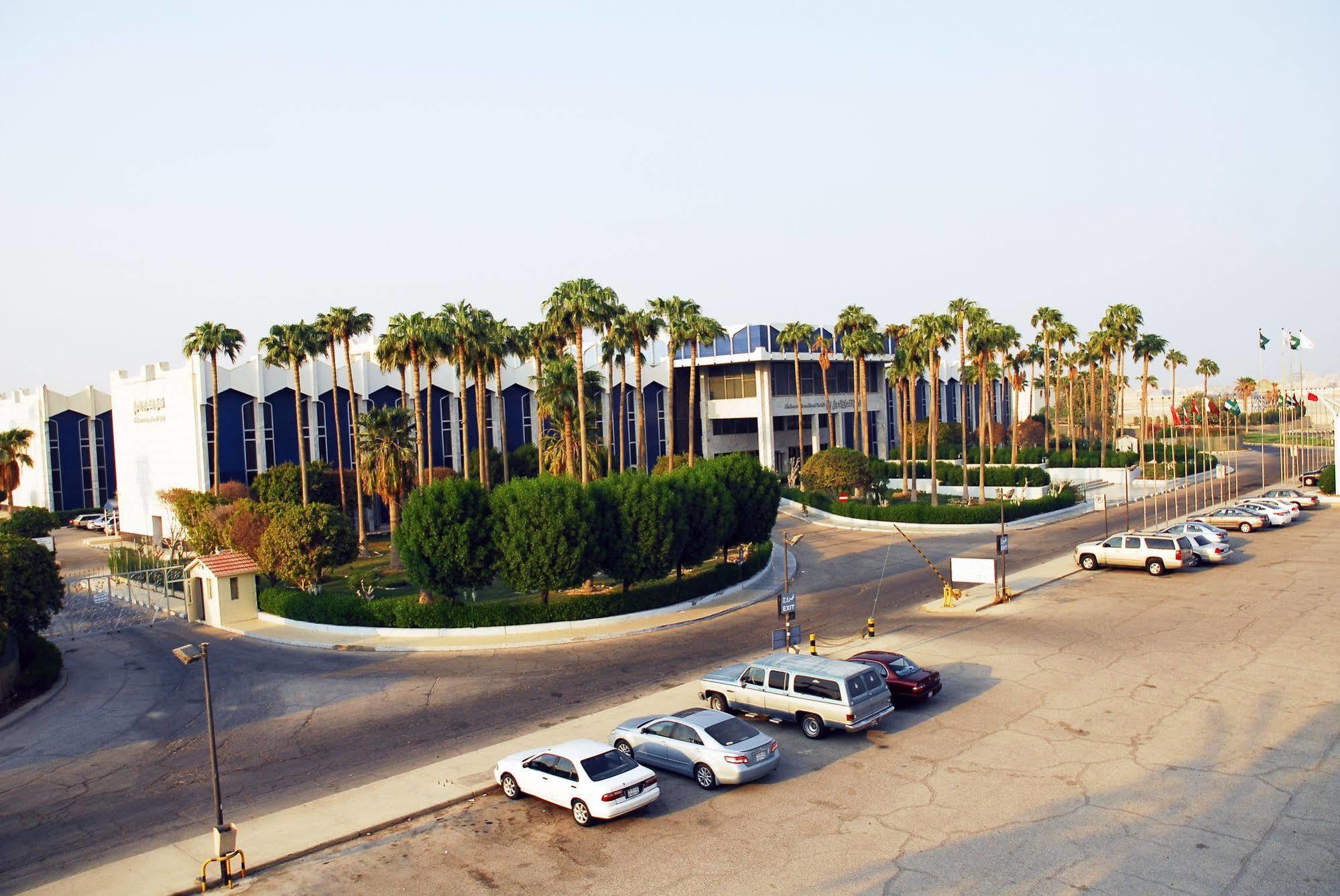 Dhahran International Hotel Luaran gambar